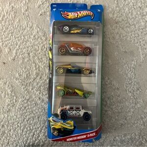 Hotwheels 5 pack monster mission